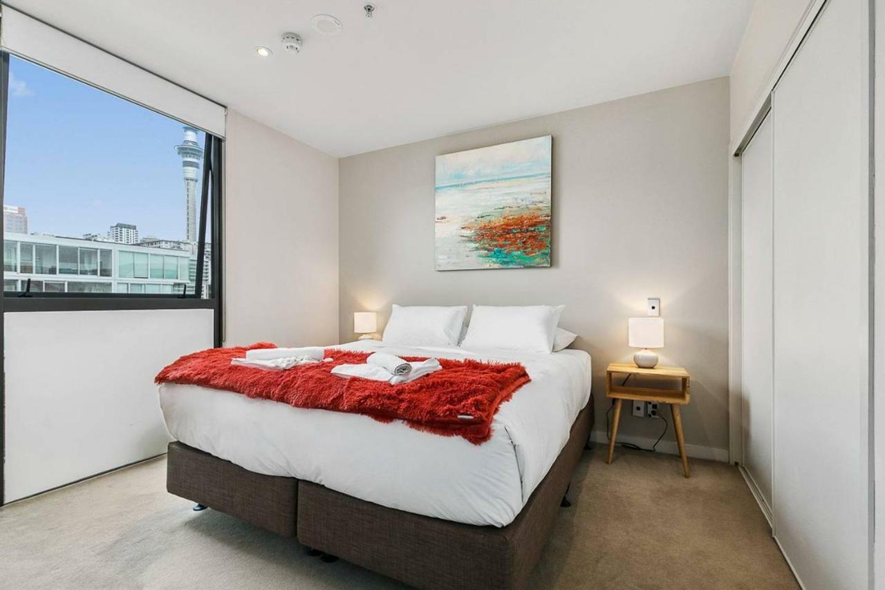 Two Bedroom Apartment - Pool, Gym & Free Parking! Окленд Экстерьер фото