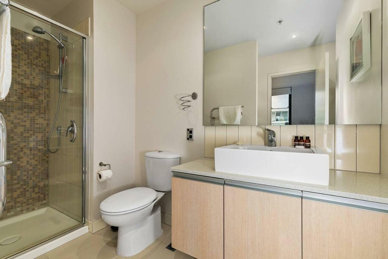 Two Bedroom Apartment - Pool, Gym & Free Parking! Окленд Экстерьер фото